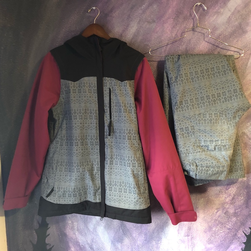Ride snowboard company jacket and pants